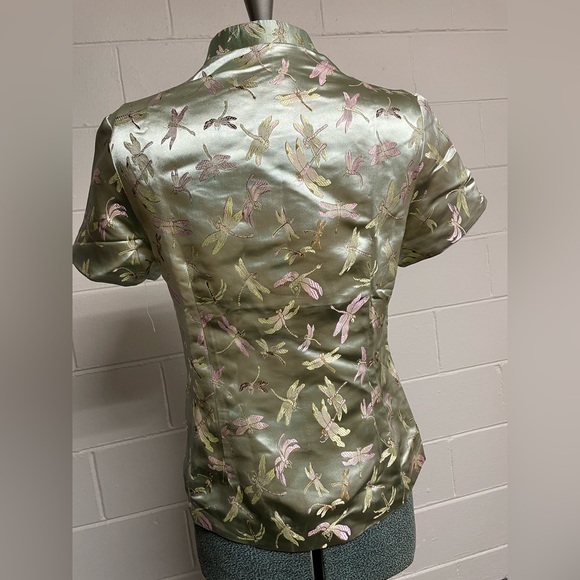 Embroidered Women's Asian Top - Picture 2 of 14